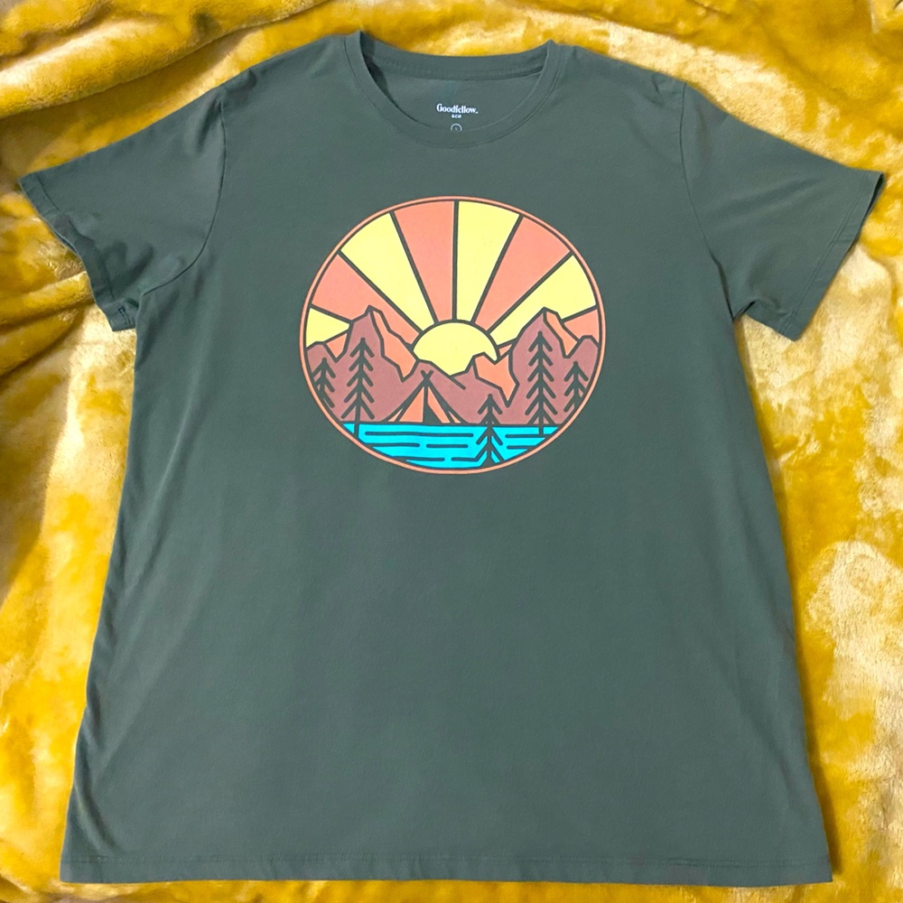 Goodfellow t-shirt